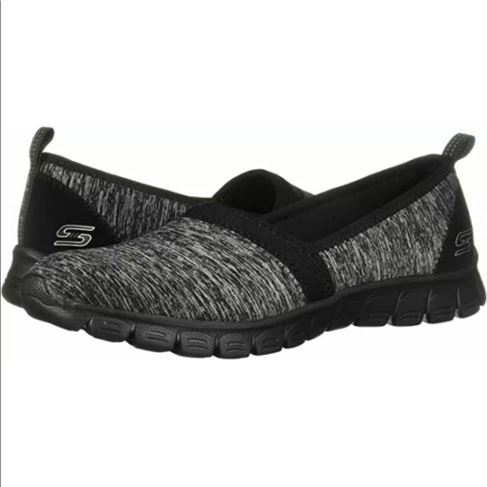 Skechers Women’s EZ Flex 3.0, Swift Motion Casual Slip-On Shoes, Size 8.5